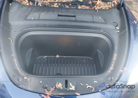 2022 Tesla Model Y Long Range Dual Motor All-Wheel Drive from USA, damaged, VIN 7SAYGDEE5NF481398